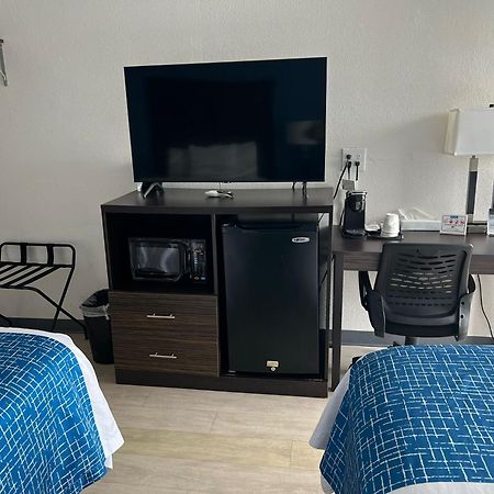 Travelodge By Wyndham Gallipolis Εξωτερικό φωτογραφία